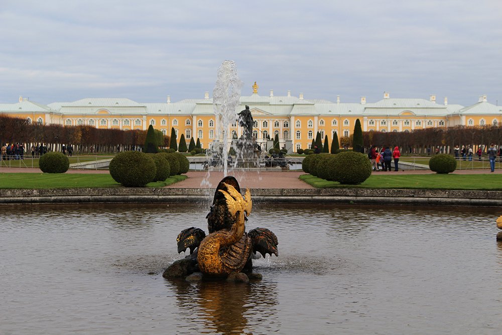 3 Best 1-Day Trips from St. Petersburg, Russia