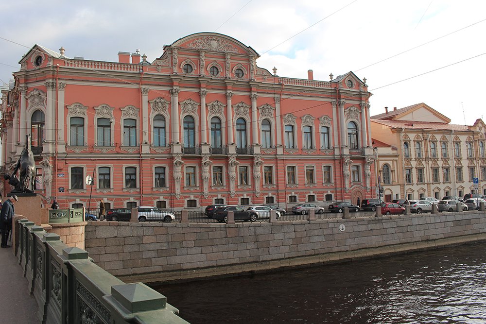 More than 20 things to do and places to see in St Petersburg